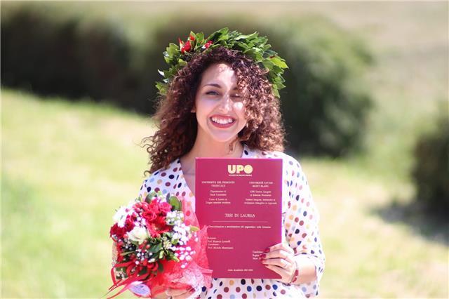 Laureata in lingue straniere moderne con doppia laurea conseguita in Francia cerca bambini e ragazzi a cui dare ripetizioni