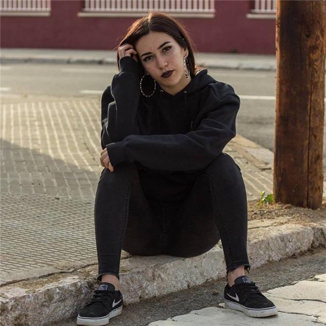 Estudiante de bachillerato, ofrezco clases de ingles a niños de la eso