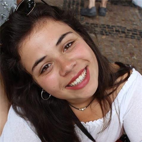 Soy estudiante de psicología y ofrezco clases particulares y económicas de repaso de primaria y ESO
