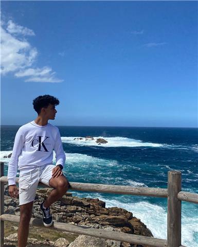 Soy estudiante universitario y me gustaría enseñar matemáticas a alumnos de eso