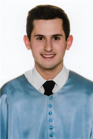 Doy clases particulares a alummnos de la eso y bachiller para refuerzo de asignaturas como inglés, lengua y literatura, filosofía