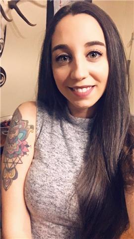 Ofrezco clases particulares de todas las materias de primaria y primeros cursos de la eso. también soy especialistas en audición y lenguaje