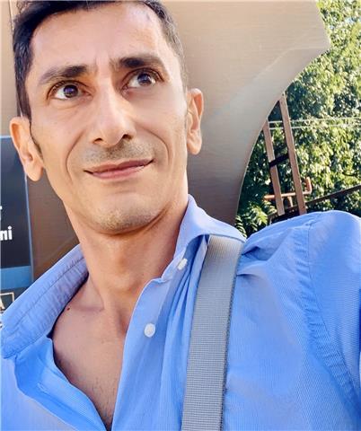 Insegnante impartisce lezioni di lingua inglese