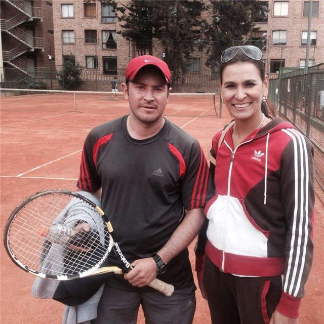 Profesor de tenis de iniciación has avanzado