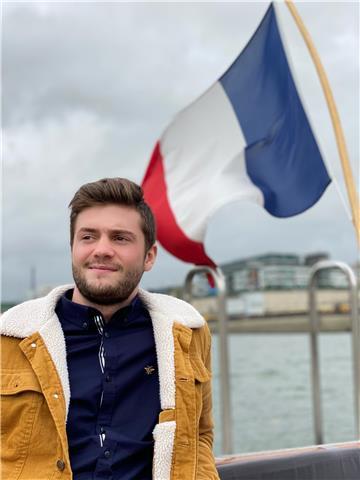Etudiant en bts informatique, cherche un emploi pendant les vacances