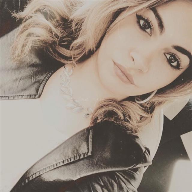 Ciao! Mi chiamo Alessia e ho 21 anni, offro ripetizioni/lezioni di italiano