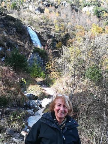 Insegnante con molti anni di esperienza fa lezioni di matematica scuola secondaria di 1 grado e primi anni secondaria di 2 grado. tutti i giorni della settimana . il metodo si adatta all alunno. esercizi guidati ed esercizi mirati al recupero delle lacune