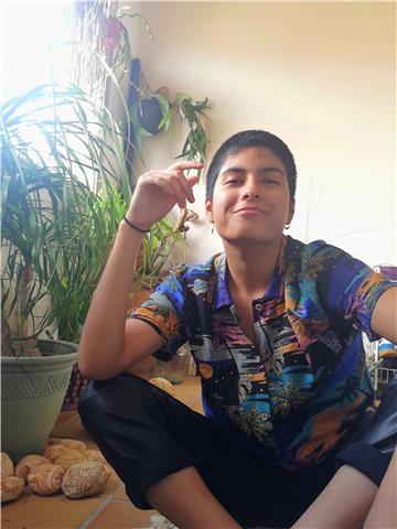 Estudiante de ingeniería de telecomunicacions da clases de matemáticas