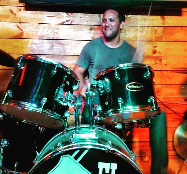 Clases de bateria y percusion