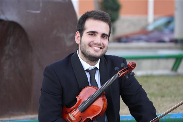 Doy clases de violín en Murcia con el único objetivo de que puedas lograr tus metas mientras disfrutas del aprendizaje. También de Lenguaje Musical