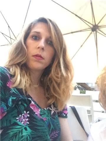 Insegnante elementari e medie di italiano, matematica, storia, geografia, latino