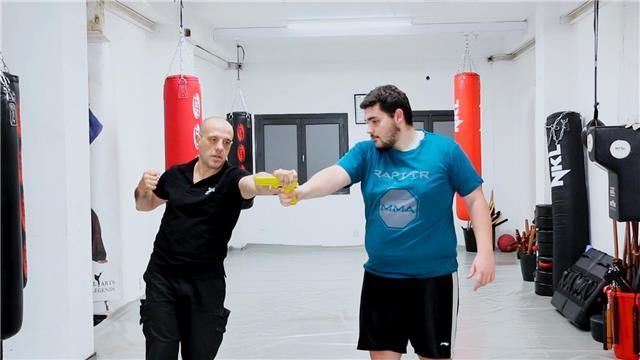 Doy clases particulares de defensa personal