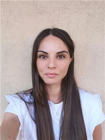 Psicologa,insegnante di materie umanistiche con metodo di studio per materie scritte e orali (storia, geografia,italiano, psicologia, scienze)