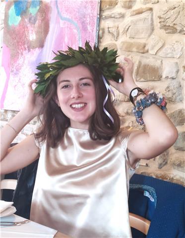 Dottoressa in scienze politiche offre un aiuto didattico in tutte le materie umanistiche