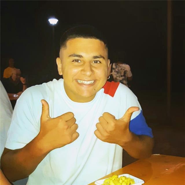 Studente del politecnico di milano offre ripetizioni a ragazzi di medie e superiori