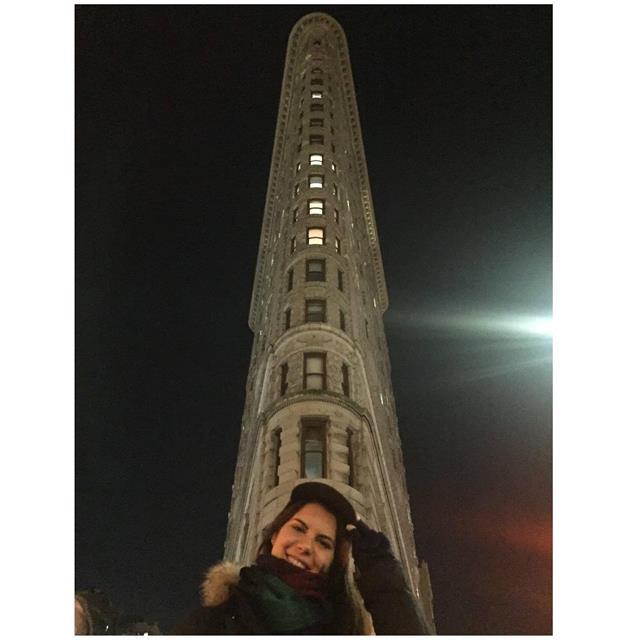 Studentessa magistrale in lingue offre lezioni di inglese