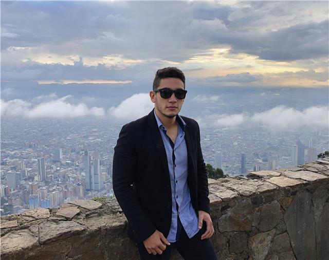 Doy clases de español y boxeo