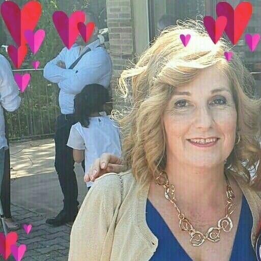 Diplomata in ragioneria impartisce lezioni di matematica