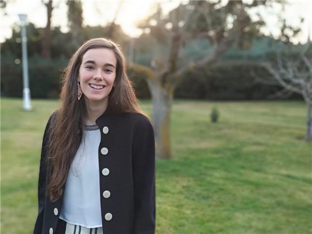Estudiante de Medicina en la universidad Complutense dispuesta a ofrecer clases de lengua de la manera más sencilla y didáctica posible