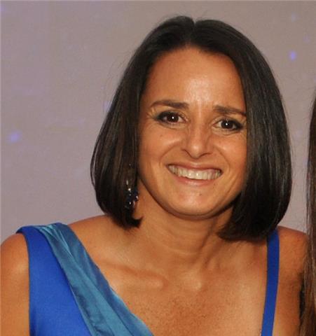 Profesora con mas de 10 años de experiencia. Me ofrezco como tutora de PHP