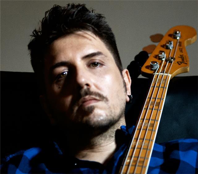 Lezioni di Basso elettrico, Contrabbasso, Teoria Musicale, Home Recording