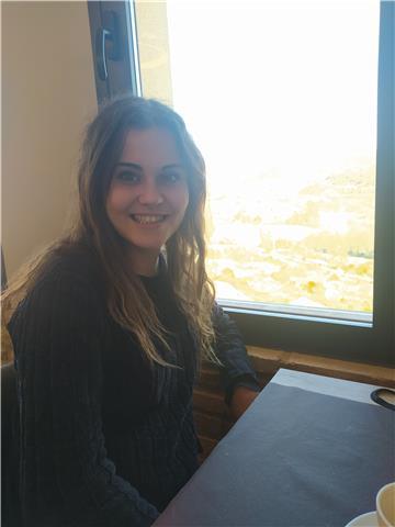 Profesora de primaria ofrece clases particulares en castellano e inglés