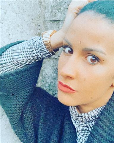 Ciao sono Fabiola ho 27 anni lavoro nel settore sanitario e da diversi anni sono un’Insegnante di ginnastica dolce e posturale per qualsiasi età. Sono disponibile fin da subito .. sono una persona preparata e dinamica . 
Spero di fare al caso vostro . 
Gr
