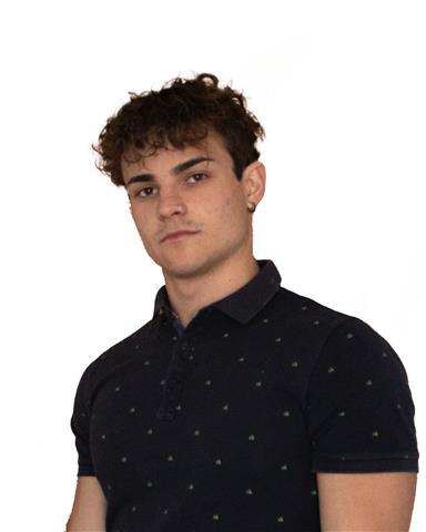 Estudiante de Ingeniería Informatica da clases de Matematicas