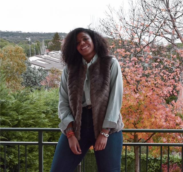 Estudiante de 4º de ade y marketing. clases particulares desde primaria hasta 3º eso de todas las asignaturas!