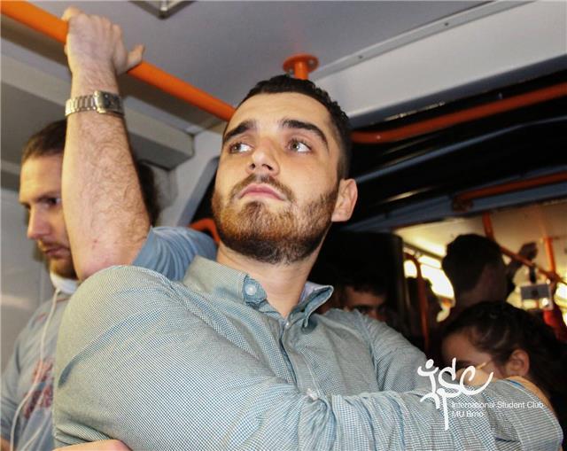 Clases de historia, economía, política, sociedad y cultura