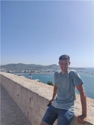 Clases particulares en castellano e inglés de primaria, secundaria y bachiller ( matemáticas, química, física, dibujo técnico...)