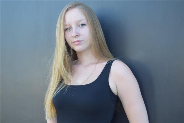 Universitaria con dos años de experiencia ofrece clases particulares a niños de primaria o la eso en zaragoza