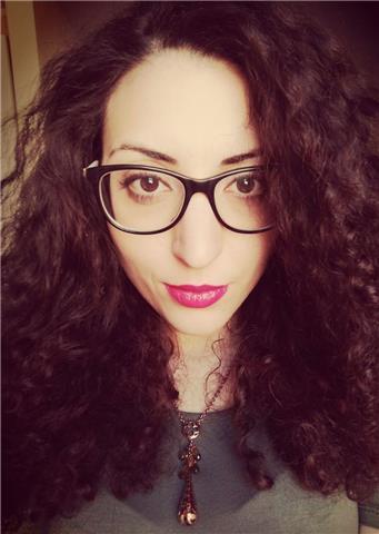 Sono laureata in biologia con il massimo dei voti, attualmente insegno chimica in una scuola privata. offro ripetizioni in matematica,medie e biennio superiori, chimica, biologia