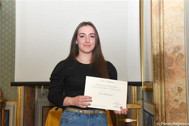 Studentessa di beni culturali e turismo, madrelingua russo e italiano