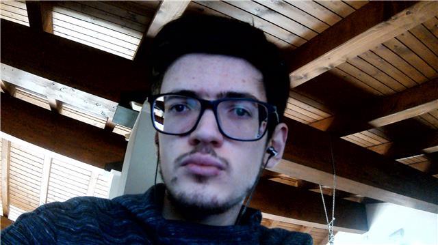 Insegnante diplomato in Economia offre lezioni private di Servizi commerciali