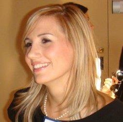 insegnante specializzata in diritto offre lezioni private a studenti di scuola superiori o universitari