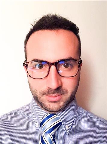 Docente con 4 anni di esperienza nell'isegnamento della lingua inglese,laureato e certificato tefl, lezioni calibrate sul livello