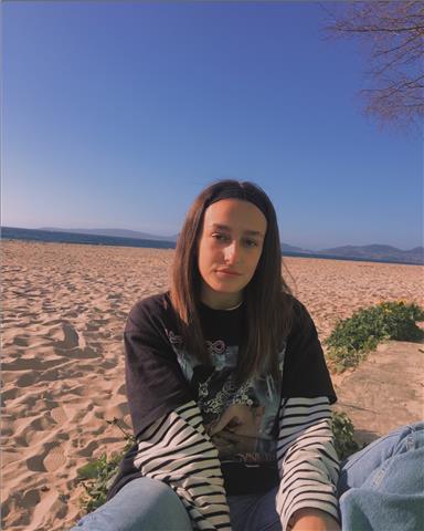 Doy clases particulares de primaria y rama social en eso/bachillerato