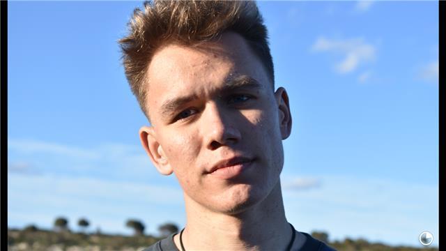 Graduado en bioquímica ofrece clases particulares de biología, alemán, etc