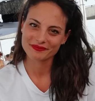 Italiana nativa con grado superior en educación infantil. creo las fichas educativas para que sean adaptas a todos tipos de niveles. mis recursos son creativos y llamativos