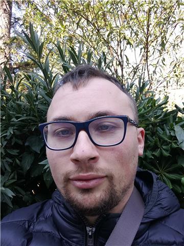 Insegnante di musica diplomato in Conservatorio zona Terlizzi offresi per lezioni di chitarra e/o Teoria musicale e preparazione di esami (armonia, solfeggio)... Contattare il seguente numero Astenersi perditempo, vi aspetto in tanti
