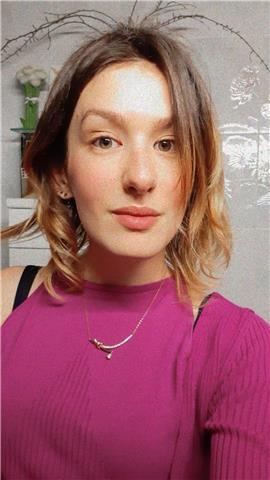 Studentessa diplomata a liceo classico offre ripetizioni di latino e greco antico