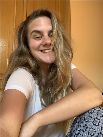 Profesora de apoyo de nivel primaria y eso