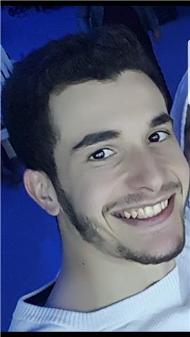 Étudiant niveau universitaire