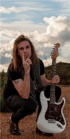 Clases de guitarra eléctrica / acústica