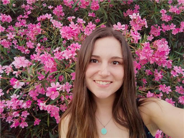 Doy clases particulares online de cualquier asignatura de ESO o Bachillerato de letras
