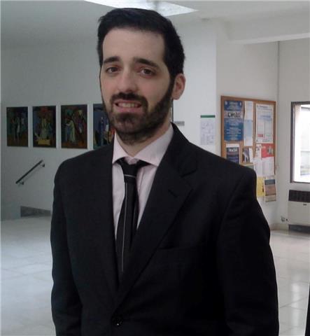 Magister linguae latinae- profesor de latín