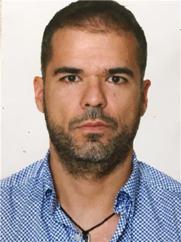 Profesor de matematicas en ponferrada, licenciado en fisica