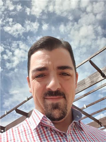 Clases de canto - todos los estilos - a cargo del tenor pablo sánchez. lírico, pop, rock, jazz, etc... tecnica vocal y educacion de la voz humana