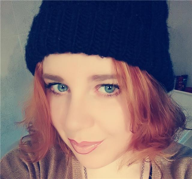 Scrittrice, autrice di libri di poesie
